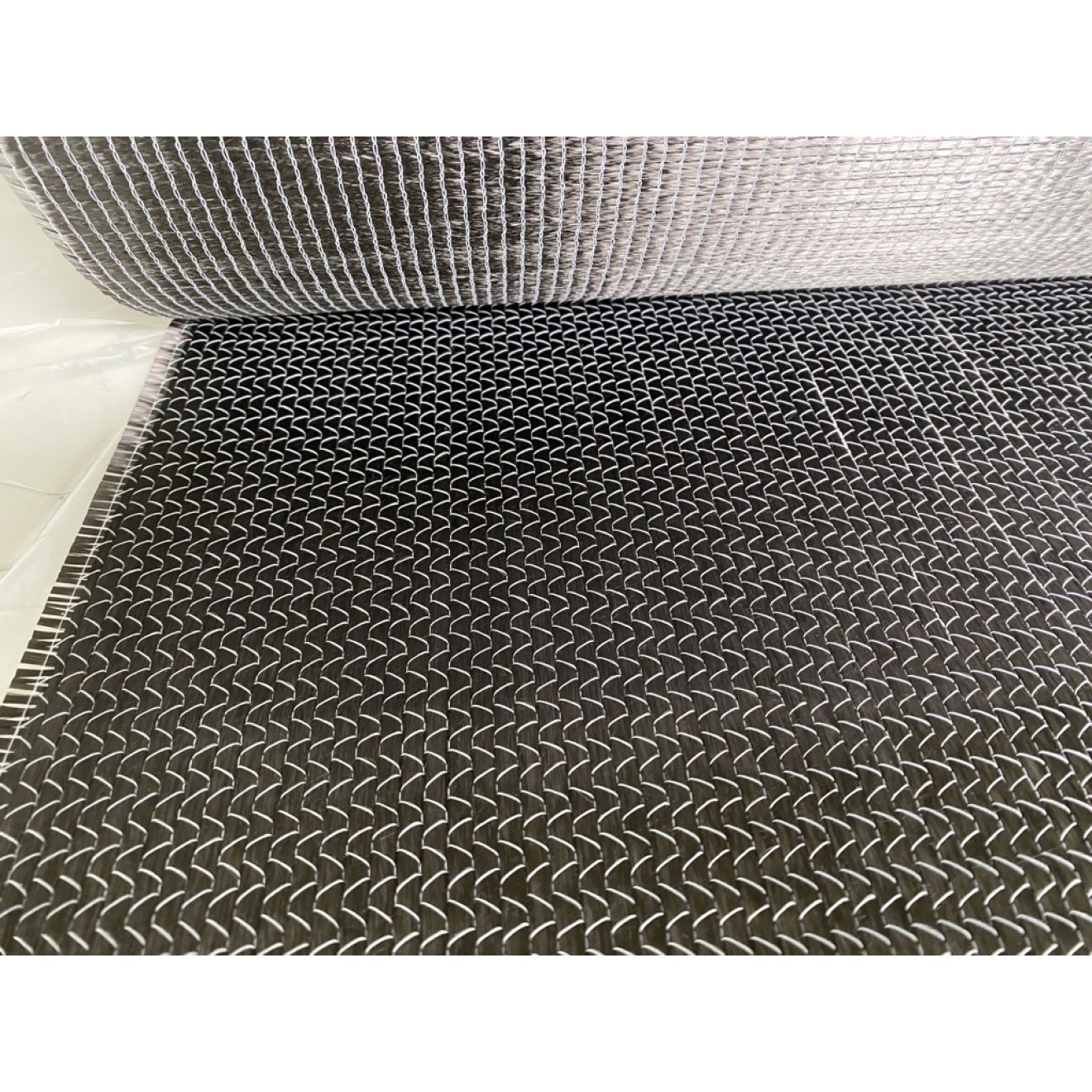 Carbon non-crimp fabric biaxial 0/90°, 300g/m², width 126cm